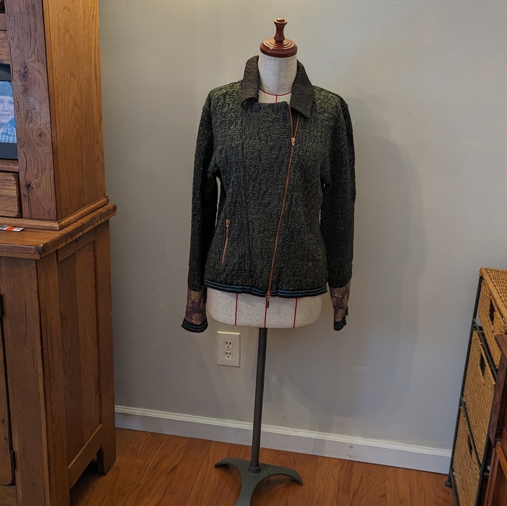 EVA & CLAUDI WOOL Size M Mixed Media Cardigan Sweater Zip Asymmetrical Green